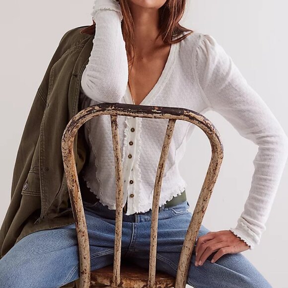 NWOT Free People Winnie cardigan Ivory size- EXTRA LARGE - Picture 3 of 4